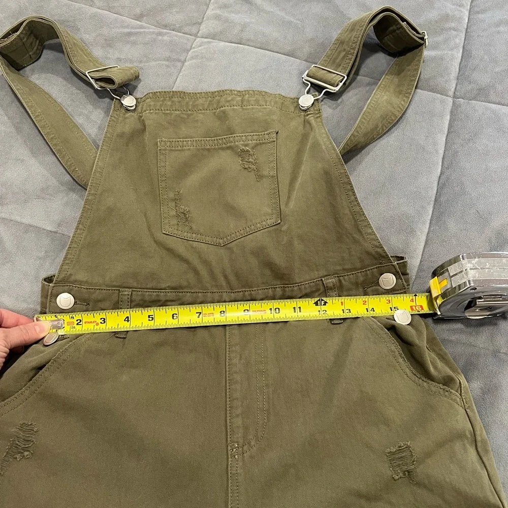 Kittenish women’s overalls  size Medium - Picture 8 of 8